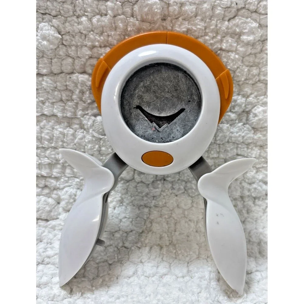 Fiskars 3-in-1  Rotating Corner Squeeze Punch Scrapbook Card Making Craft